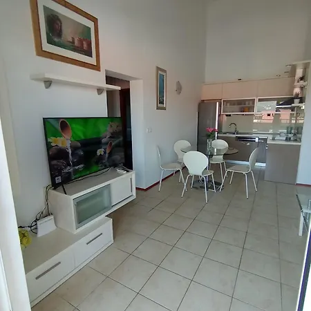 Diana * Рогозница