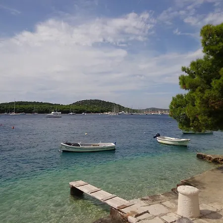 Diana * Rogoznica (Sibenik-Knin)