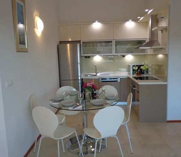 Diana * Rogoznica (Sibenik-Knin)