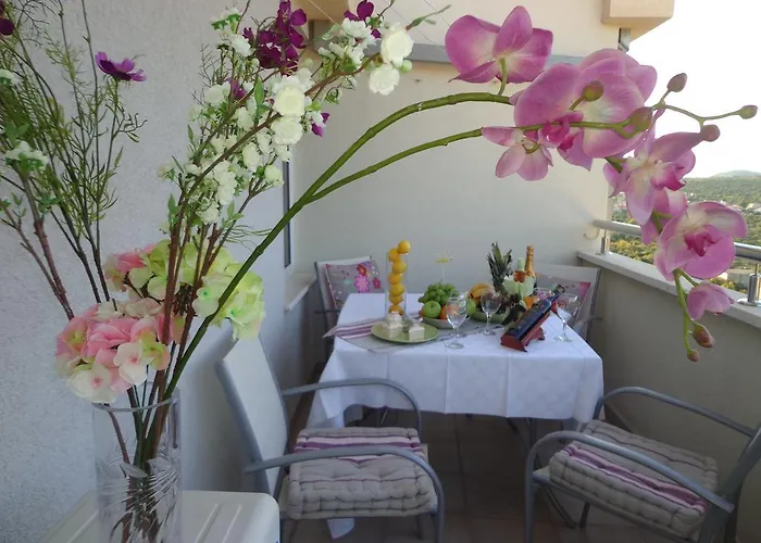 Diana Rogoznica (Sibenik-Knin)